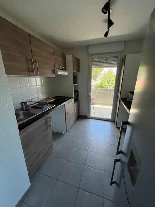 Joli Appt 45 M2 Avec Terrasse Lunel (Herault) Exterior photo