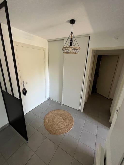 Joli Appt 45 M2 Avec Terrasse Lunel (Herault) Exterior photo